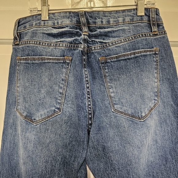 Fashion Nova Halie Half Cuff Straight Leg Distressed Jeans Dark Wash Size 5 - Picture 10 of 14